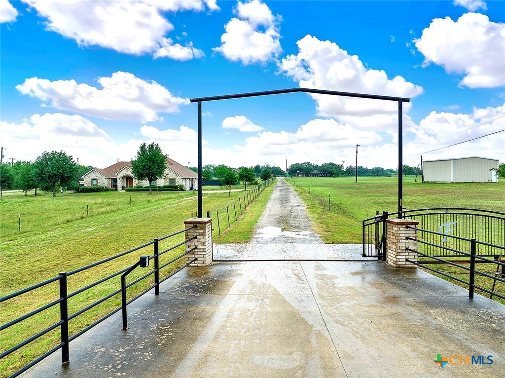 605 & 630 N Graytown Road