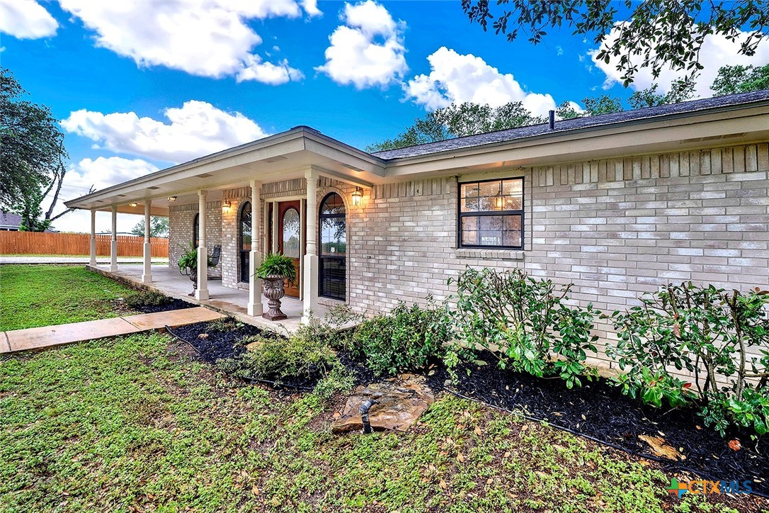 605 & 630 N Graytown Road