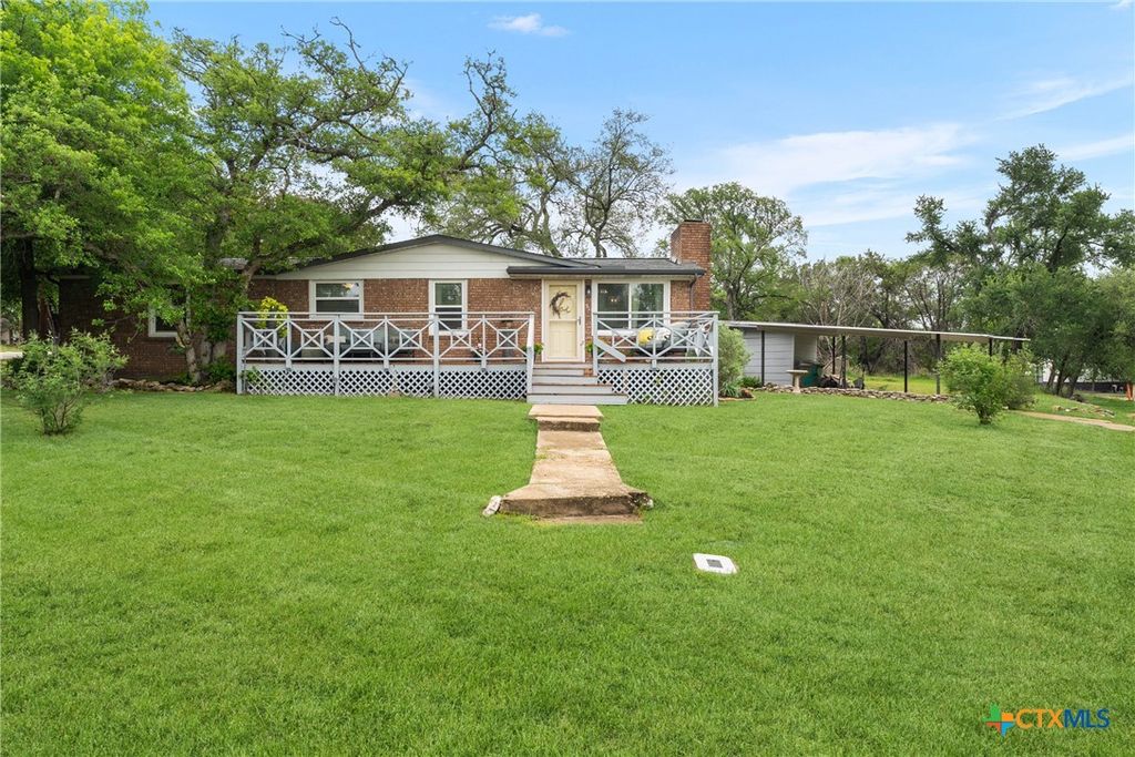 Photo of 51 Cliffside Circle, Belton, TX 76513 (MLS # 610524)