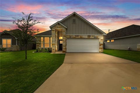 Photo of 712 Ashberry Drive, Temple, TX 76502 (MLS # 622246)