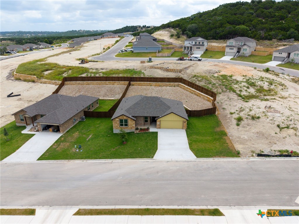Photo 1 of 28 — 610 Bobby Lou Lane, Copperas Cove, TX 76522