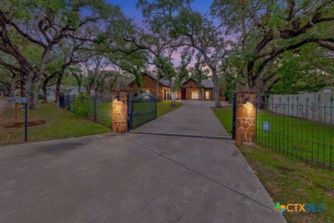 Photo of 402 Sunset Drive, Edna, TX 77957 (MLS # 602842)