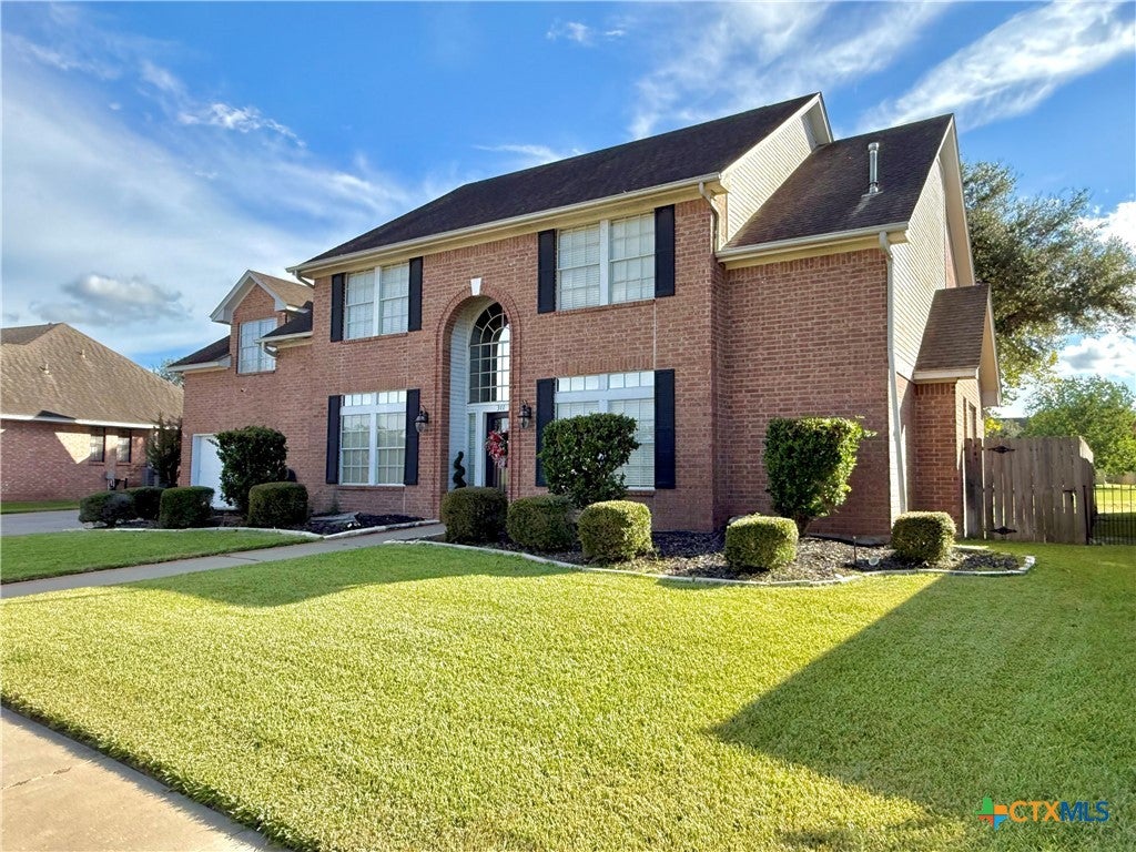 311 Charleston Drive