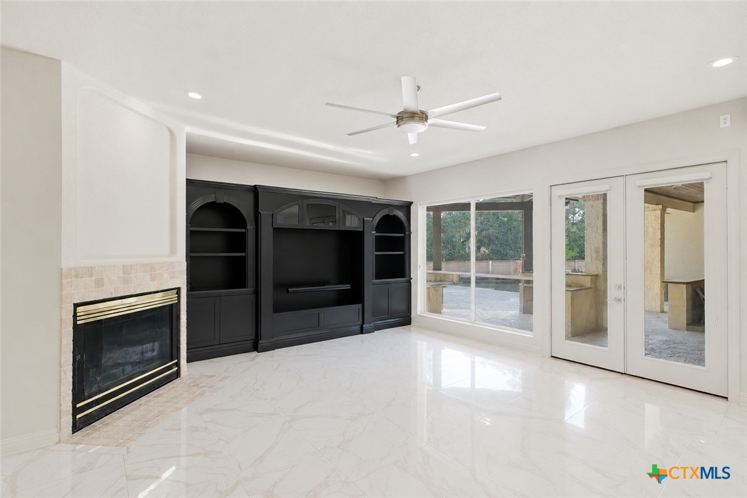 9610 Trophy Oaks Drive
