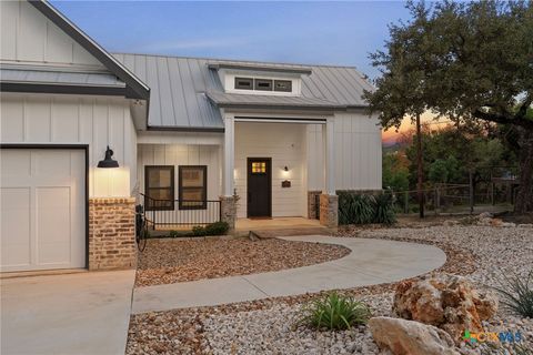 A home in Canyon Lake