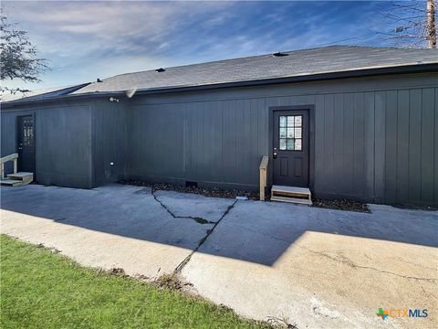 1113 W Downs Avenue Temple TX 76504