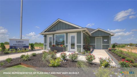 401 WILD GOOSE Drive Luling TX 78648