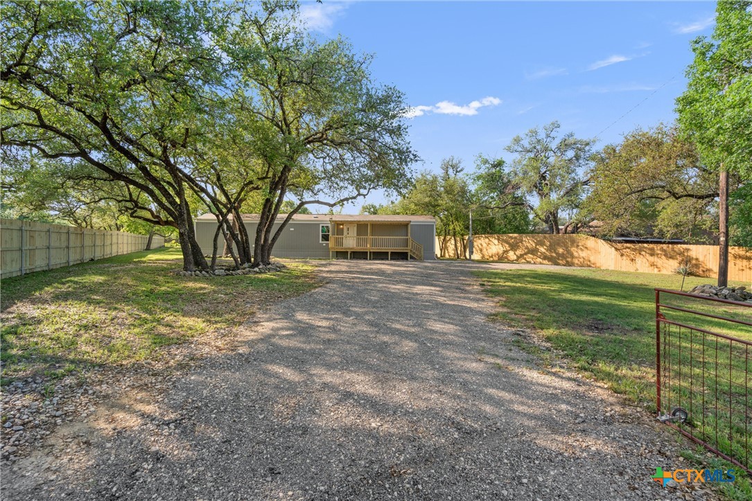 27 Briarwood
