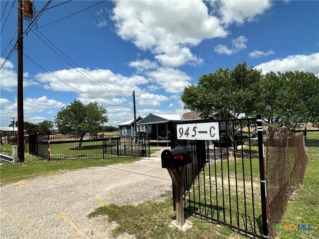 Photo of 945 Old San Antonio Road #C, Buda, TX 78610 (MLS # 617043)