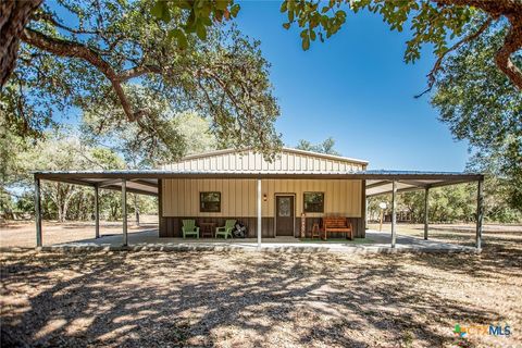 659 County Road 288 Edna TX 77957