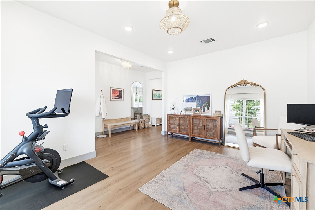 5403 Friars Loop