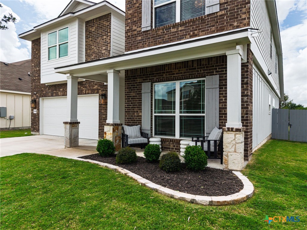 5403 Friars Loop