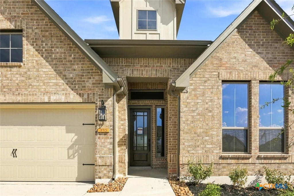 Photo of 195 Grand Legacy, New Braunfels, TX 78130 (MLS # 617536)