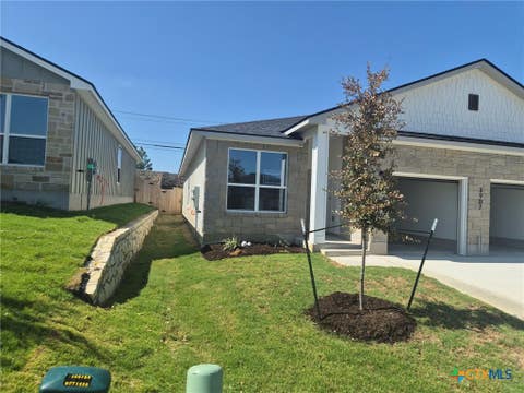 Photo of 3907 American Elm Drive #B, Killeen, TX 76542 (MLS # 621721)
