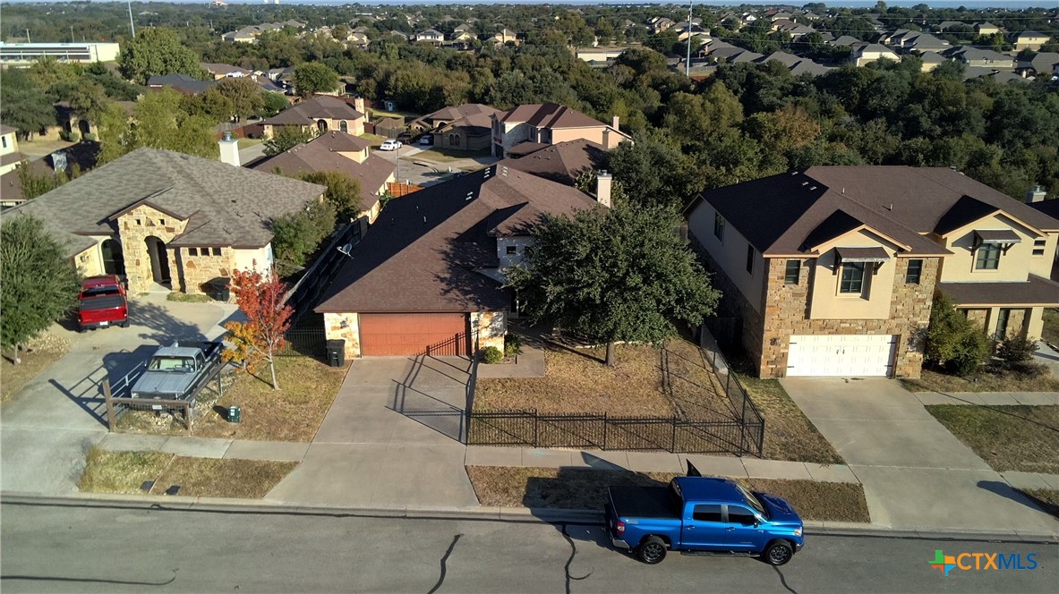 5405 Fiesta Oak Drive