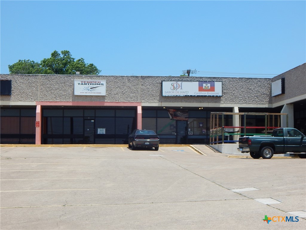 205 W Rancier Avenue