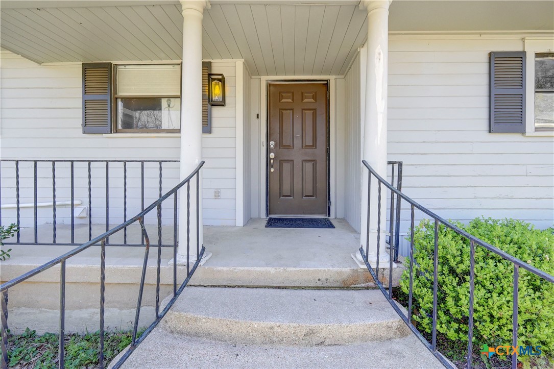 1135 N Penelope Street