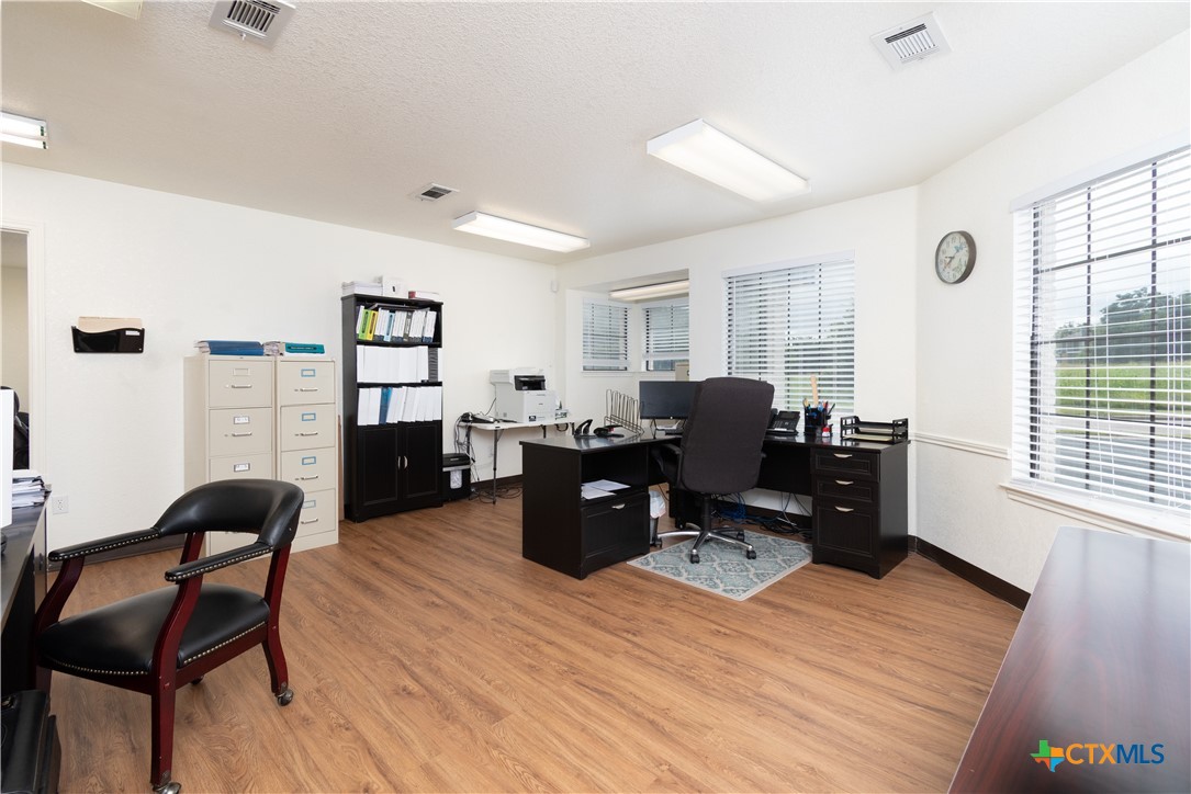 701 W Central Texas Expressway