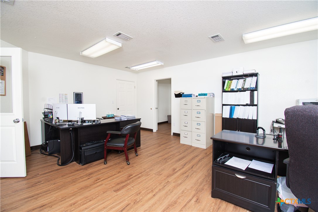 701 W Central Texas Expressway