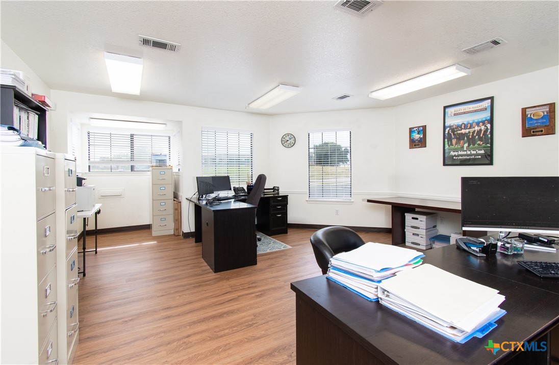 701 W Central Texas Expressway