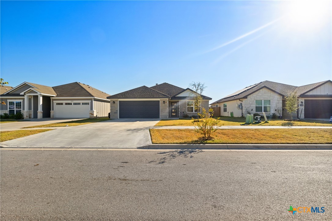 1519 Curlew Lane
