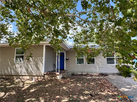 Photo of 1505 N W S Young Drive, Killeen, TX 76543 (MLS # 625692)