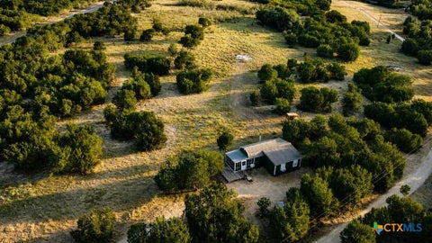 Photo of 1098 Winter Road, Gatesville, TX 76528 (MLS # 623679)
