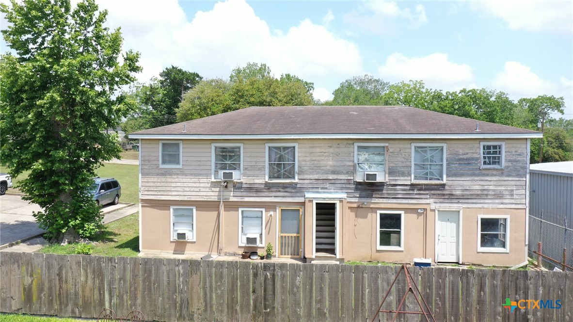 305 E River Street