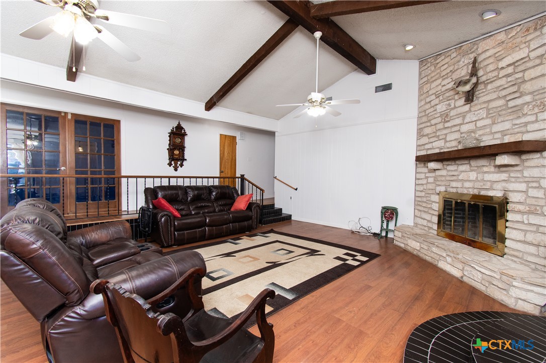 2811 Bob White Road 890