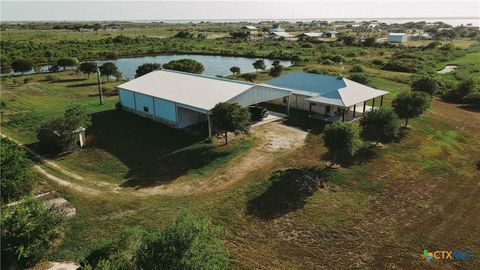 A home in Palacios