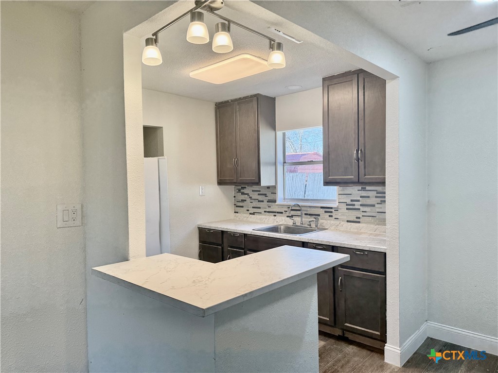 2204 E Colorado Street