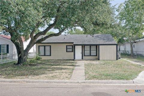 Photo of 2204 E Colorado Street, Victoria, TX 77901 (MLS # 603044)