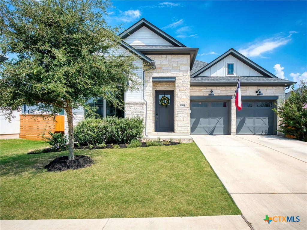 8104 Silhouette Street