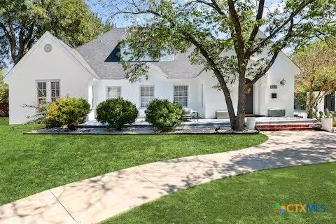 Photo of 445 N. Wall Street, Belton, TX 76513 (MLS # 600384)