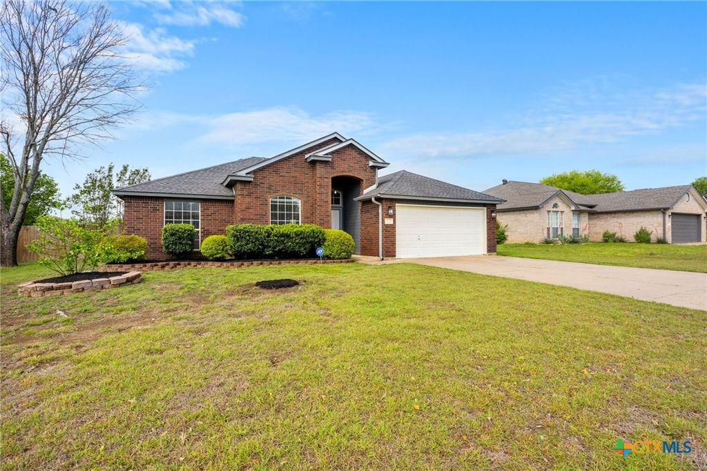 Photo of 604 Totem Trail, Harker Heights, TX 76548 (MLS # 610973)