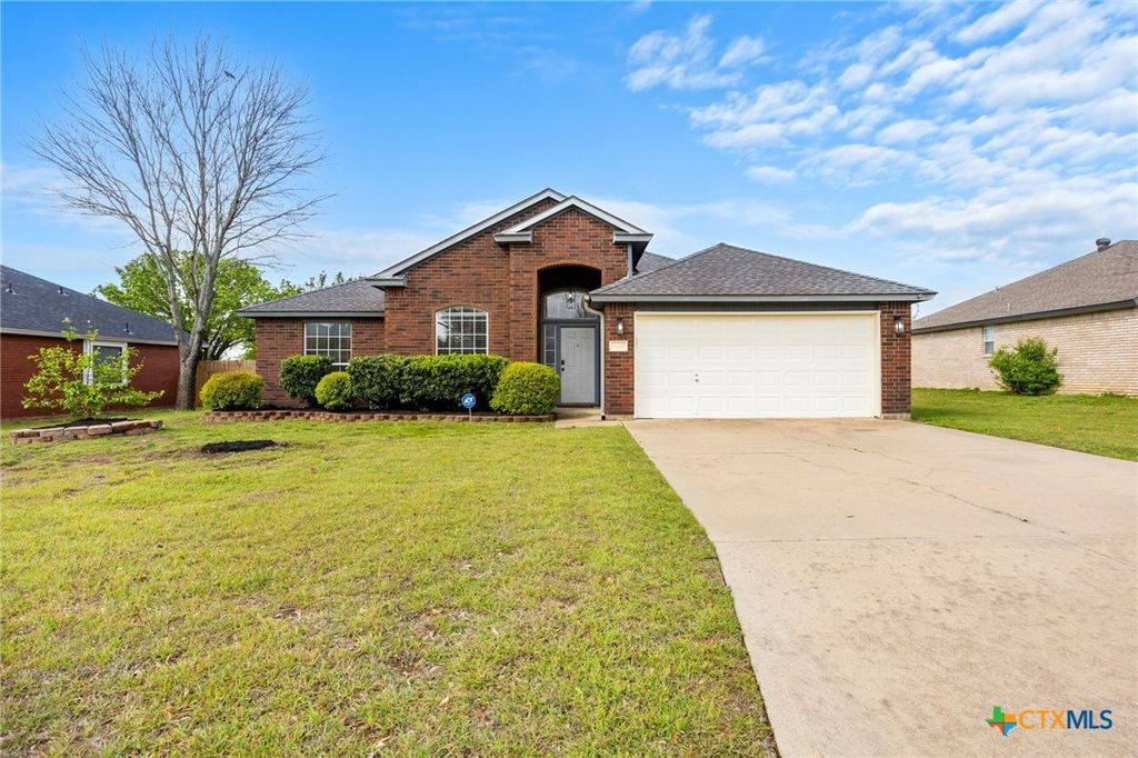 Photo of 604 Totem Trail, Harker Heights, TX 76548 (MLS # 610973)