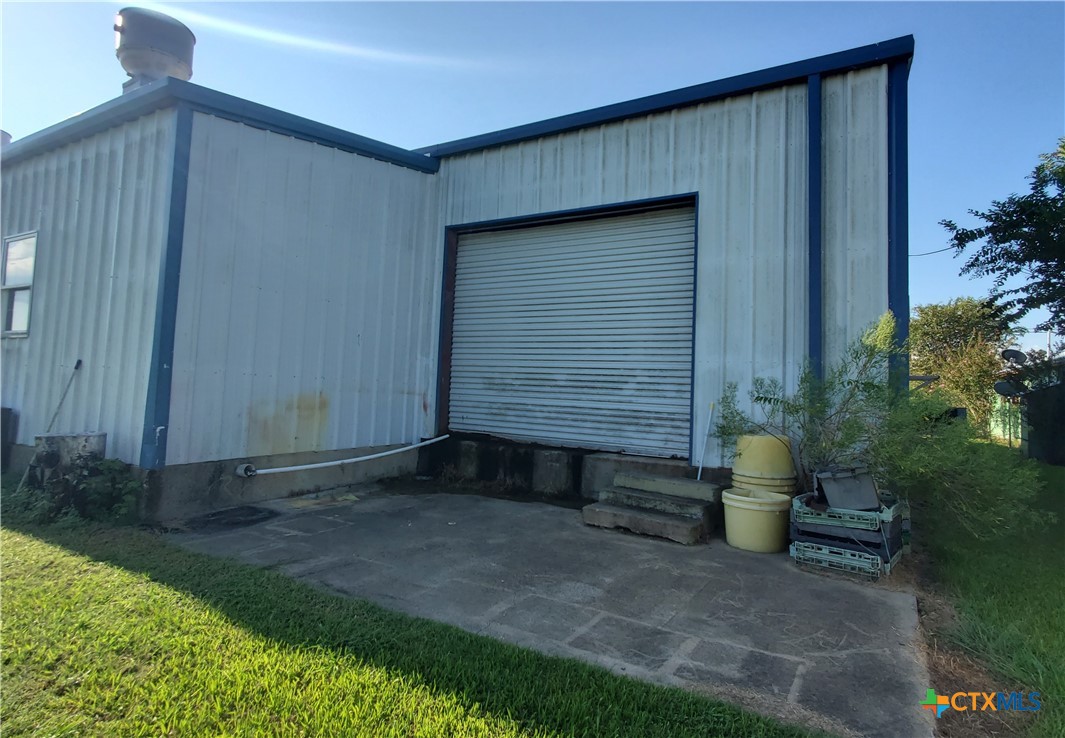 314 W Broadway Avenue