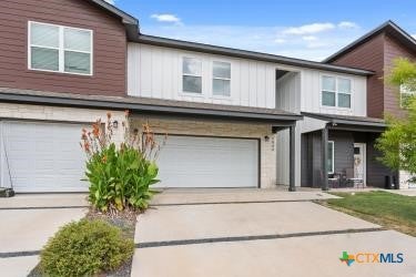 Photo of 1866 Royal Loop, Belton, TX 76513 (MLS # 627516)