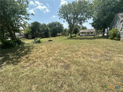 Photo of 1306 S 47th Street, Temple, TX 76504 (MLS # 621891)
