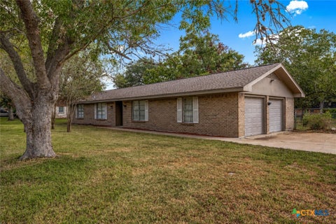 Photo of 302 Brooks Road, Victoria, TX 77904 (MLS # 626925)