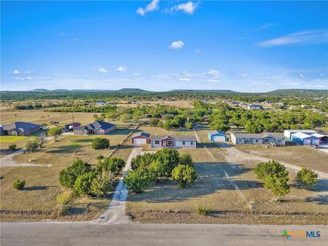 5185 County Road 3300 Kempner TX 76539