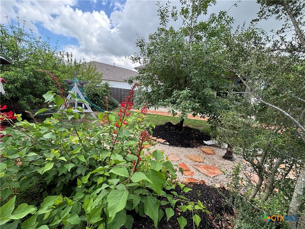 Photo of 224 Majestic Sage Trail, San Marcos, TX 78666 (MLS # 606758)