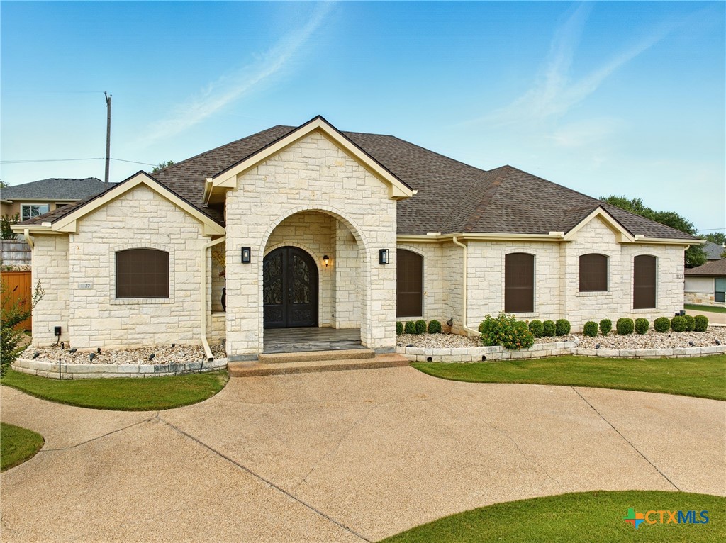 1127 Redleaf Drive