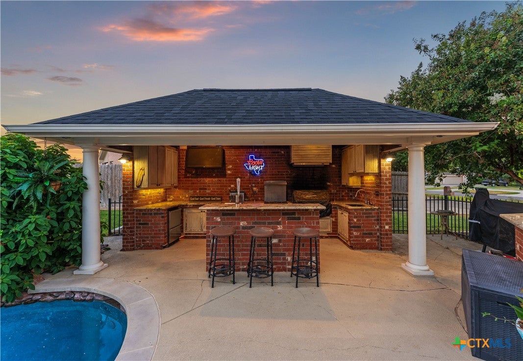 1226 Ambrose Drive
