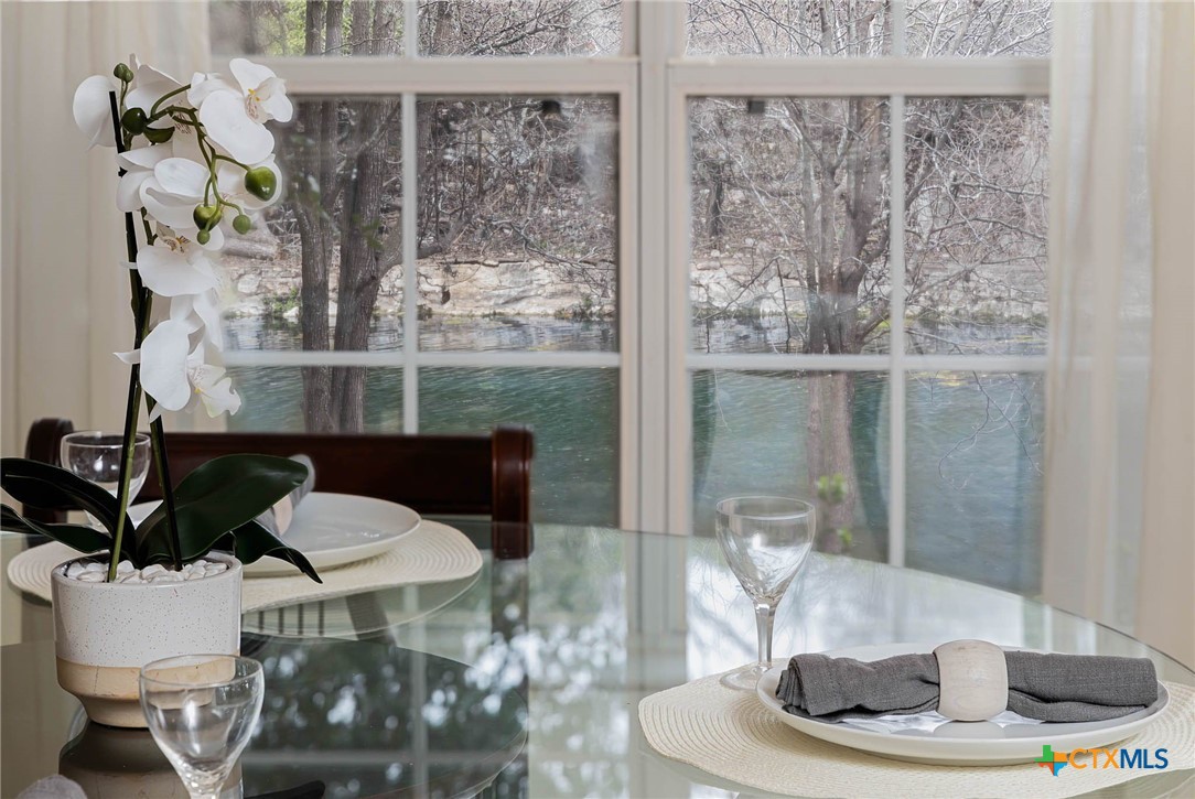 101 E Edgewater Terrace