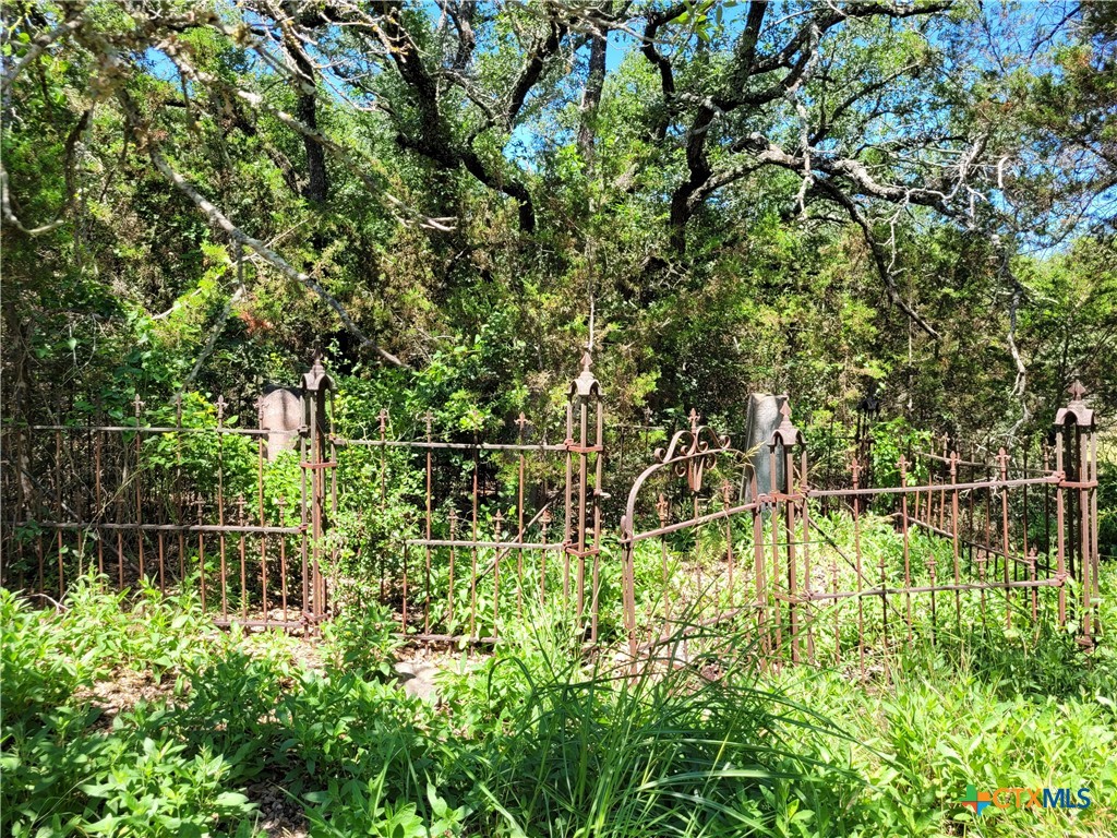TBD CR 1139 575 Acres