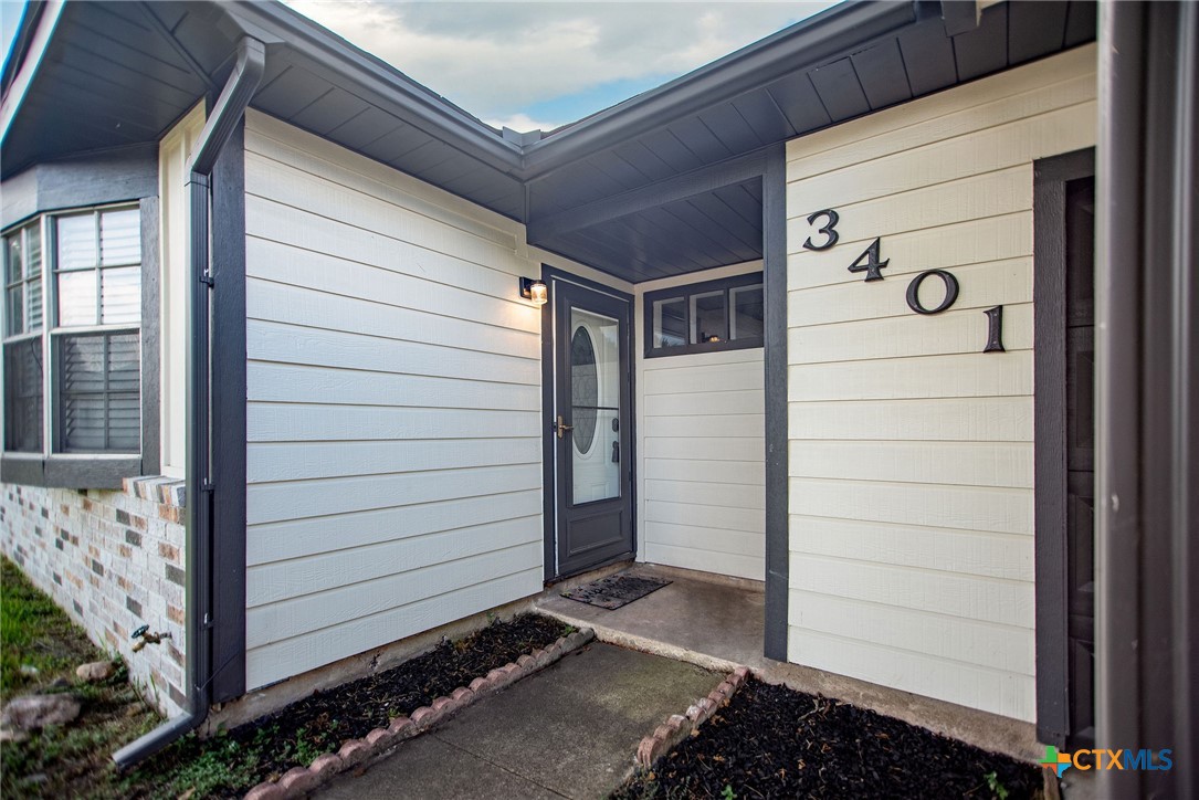 3401 Meadowlane Street