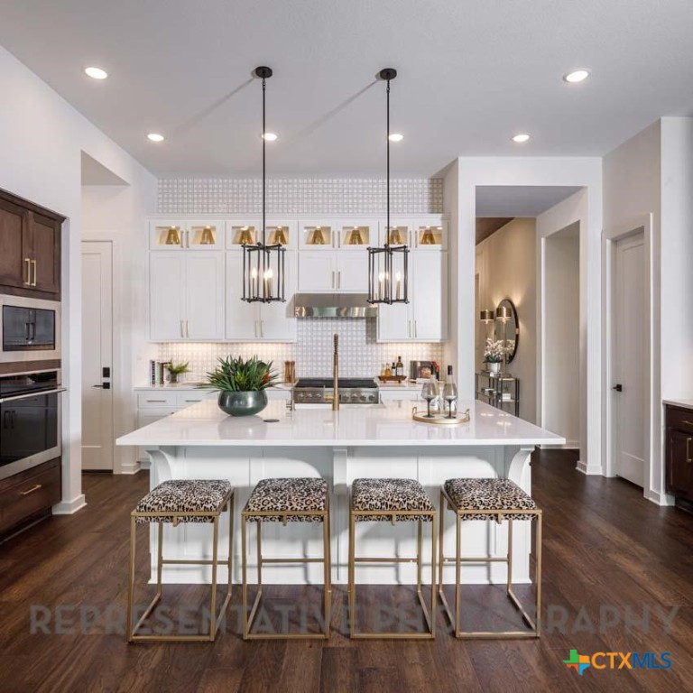 1005 Painted Horse Drive