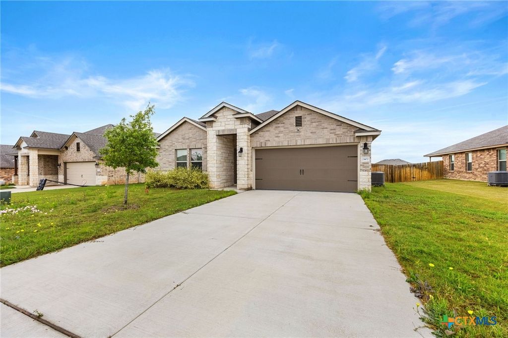 Photo of 2402 Freddie L. Nichols Sr. Drive, Harker Heights, TX 76548 (MLS # 610046)