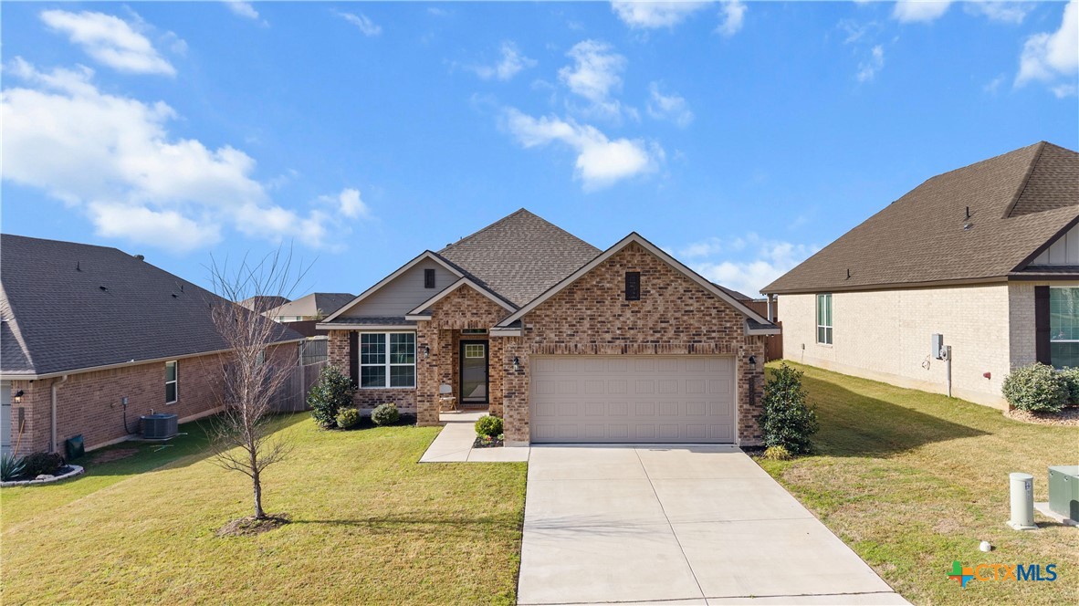 5725 Redfish Court